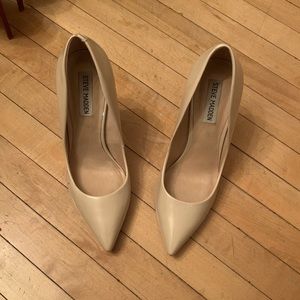 Nude Steve Madden heels